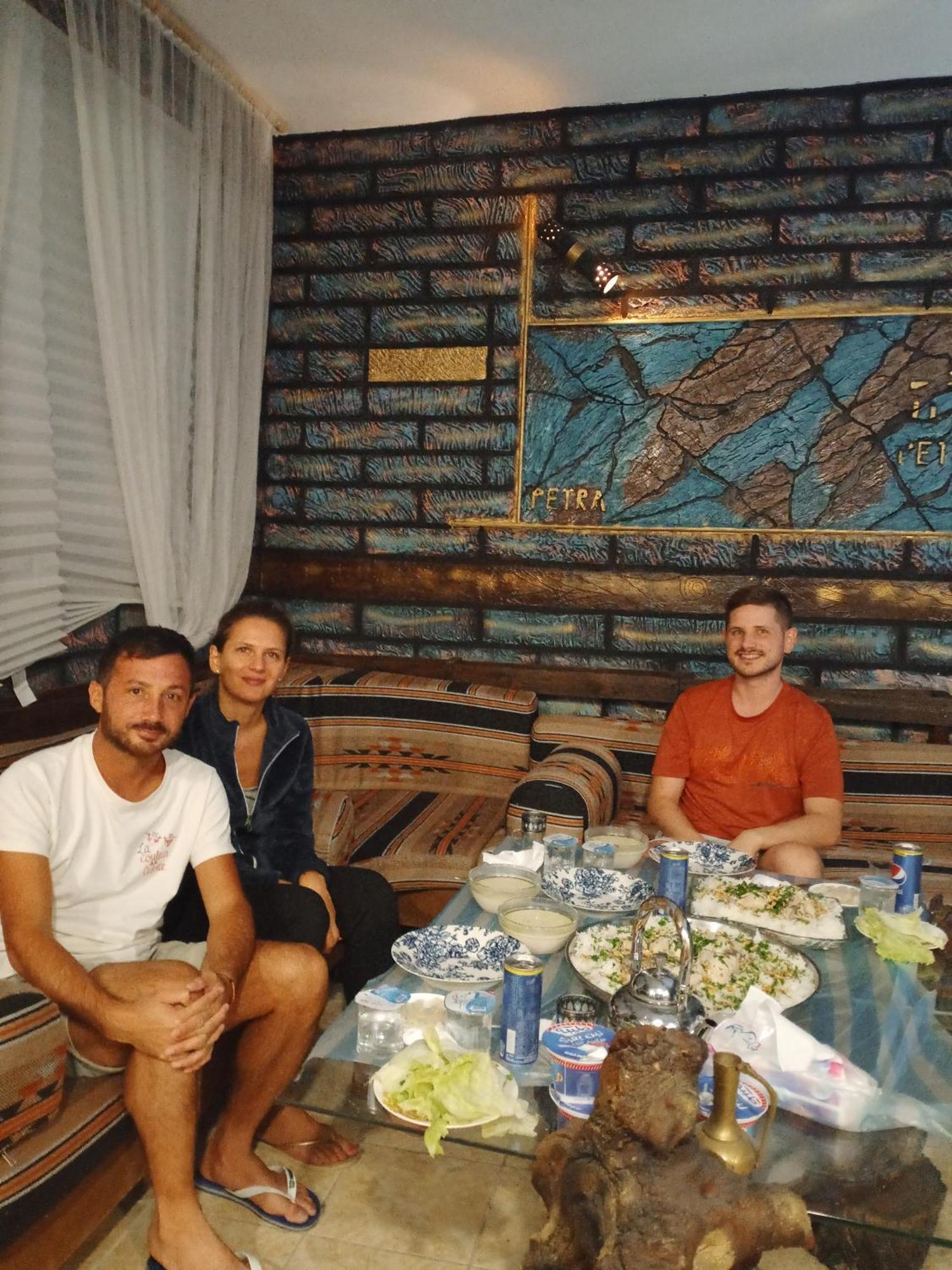 Petra Anas House Apartment Wadi Musa Bagian luar foto